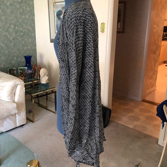 Cardigan ✨ - Picture 3 of 5